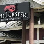 Red Lobster and TGI Fridays Closing