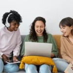 SocialMediaGirlsForum: A Comprehensive Guide to Empowerment, Ethics, and Digital Sisterhood